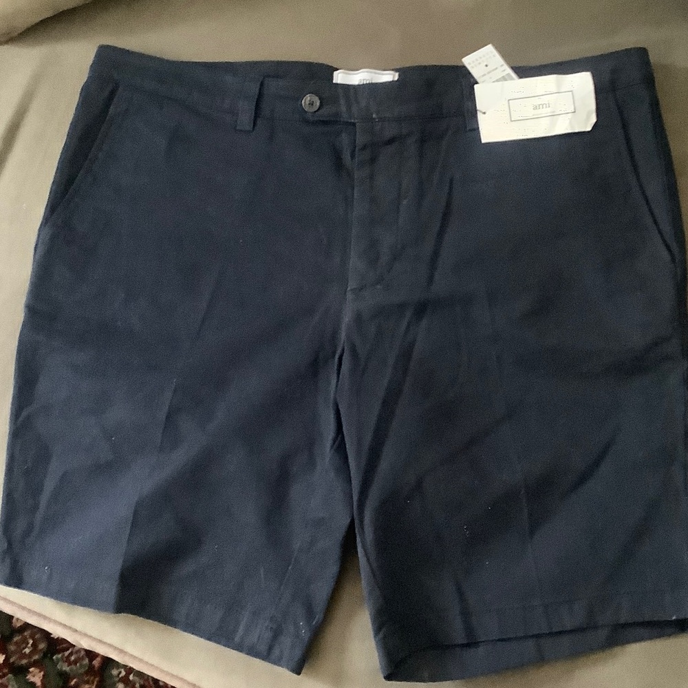 Ami Black Flat Front Cotton Chino Shorts. Sz 36